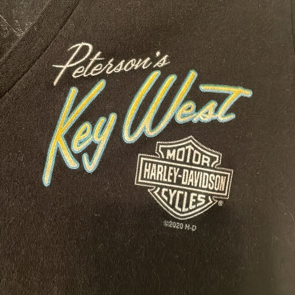Harley Davidson Key West FL Sz Xs v neck t shirt EUC - Picture 3 of 5